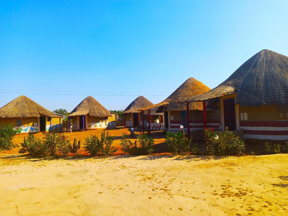 Kutir Craft Village Resort Bherandiāla Εξωτερικό φωτογραφία