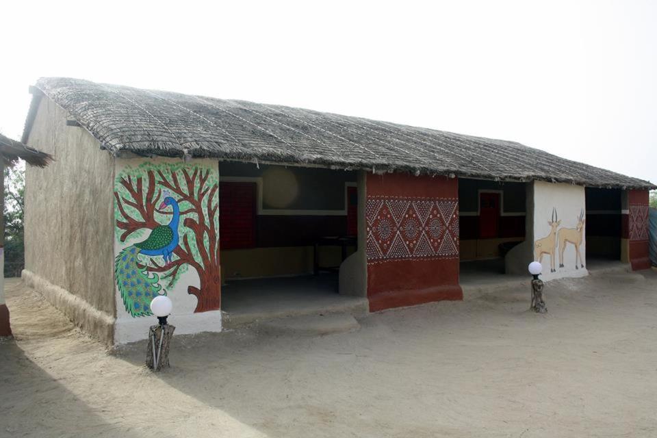Kutir Craft Village Resort Bherandiāla Εξωτερικό φωτογραφία