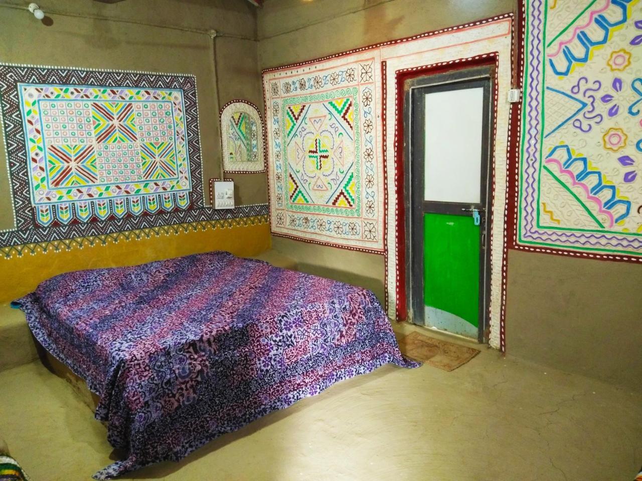 Kutir Craft Village Resort Bherandiāla Εξωτερικό φωτογραφία